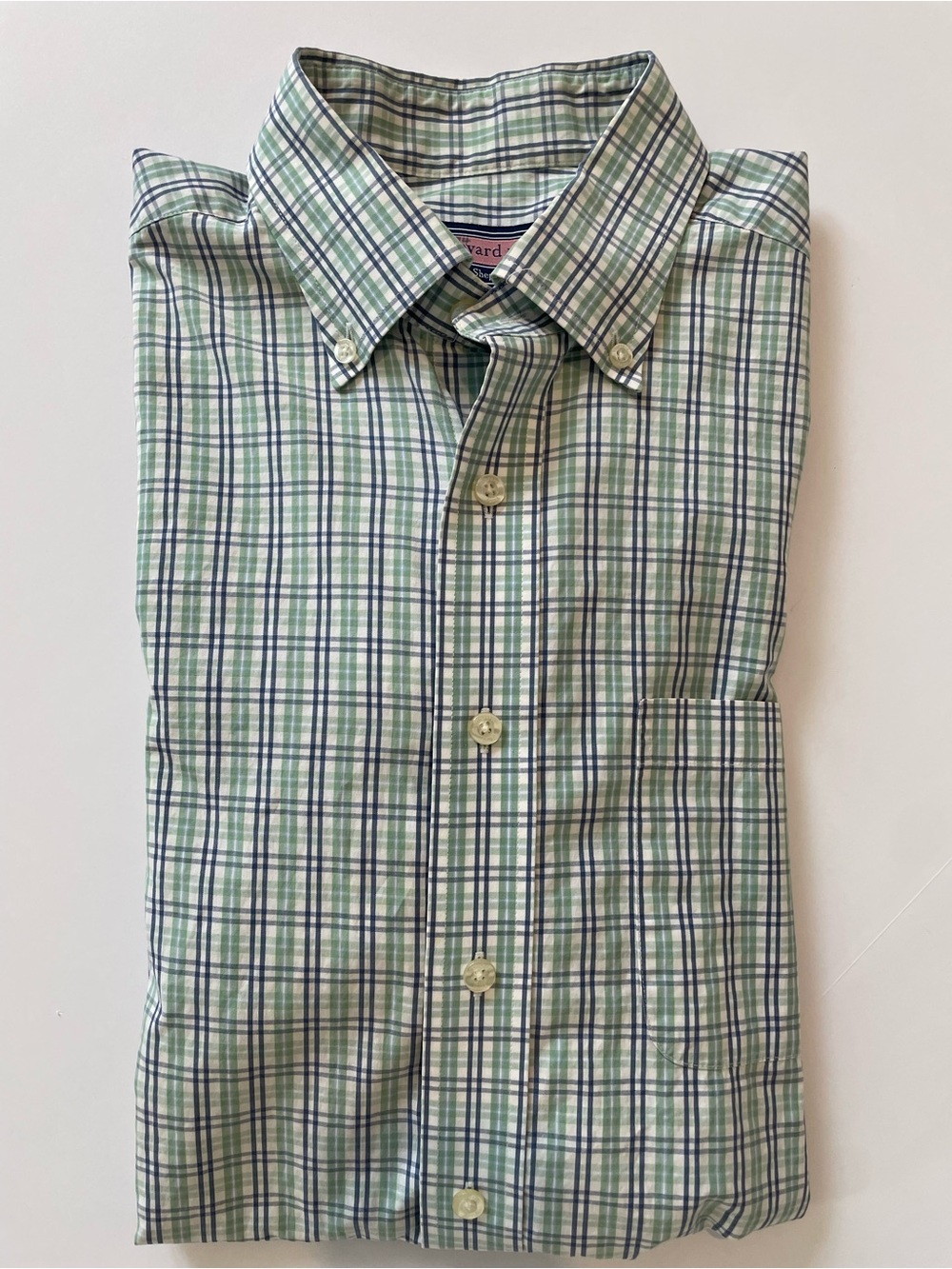 Vineyard Vines Murray Classic button-down men's shirt in a green and blue plaid